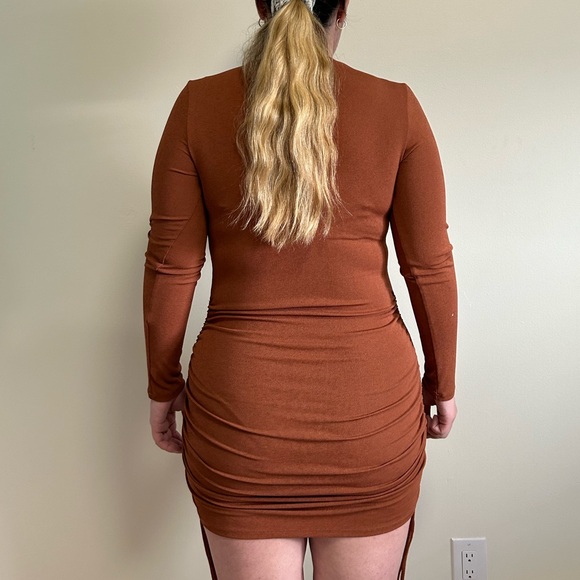 H&M pumpkin colour tight mini dress - Picture 3 of 4